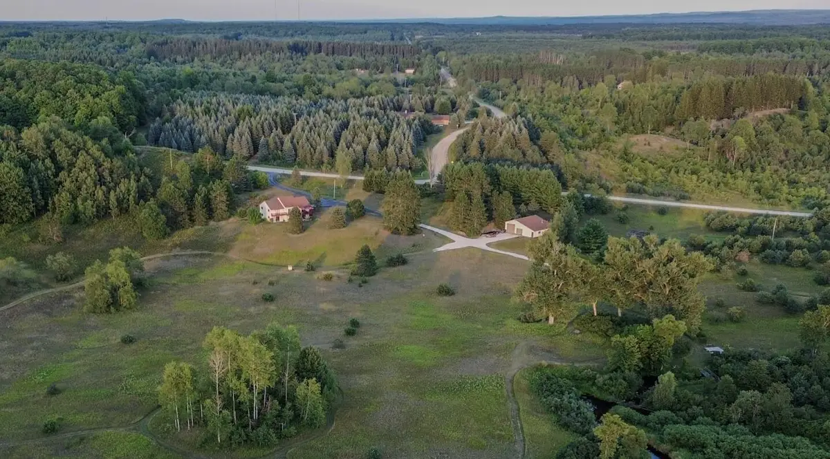 8055 N 7, Mesick, MI 49668 - #1