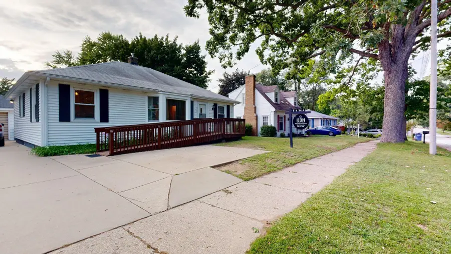 963 Covell Avenue Nw, Grand Rapids, MI 49504 - #2