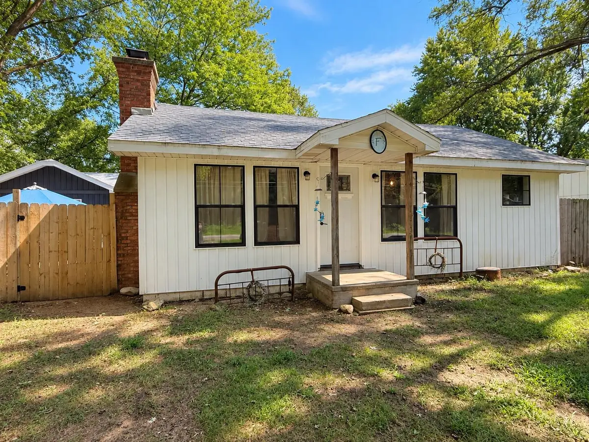 4159 Riverside Road, Benton Harbor, MI 49022 - #1