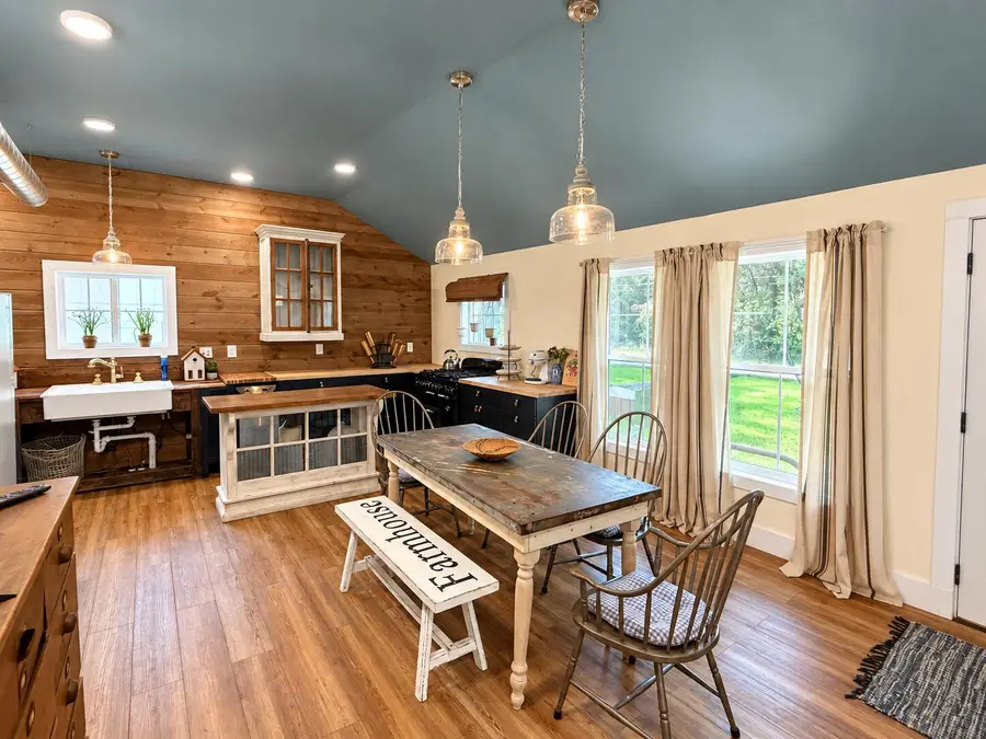 4159 Riverside Road, Benton Harbor, MI 49022 - #3