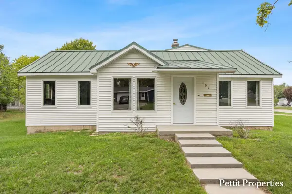 302 John Street, Clare, MI 48617