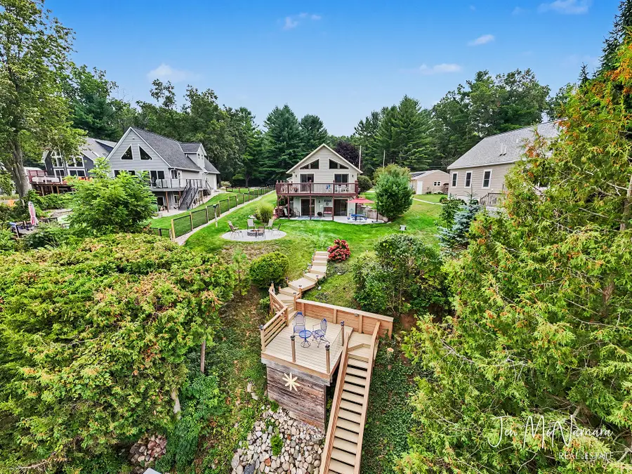 5919 S Croton Hardy Drive, Newaygo, MI 49337 - #3
