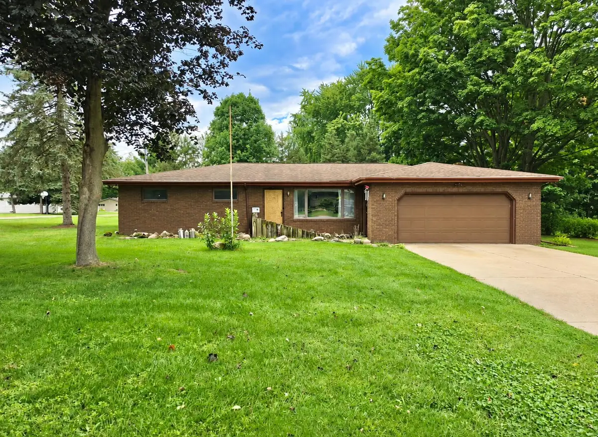 4850 Shore Drive, Coloma, MI 49038 - #1