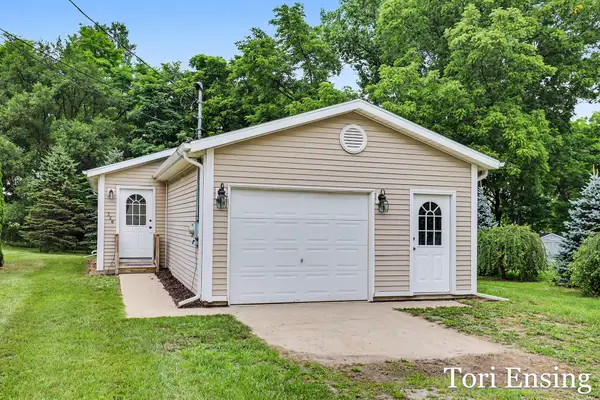 326 N Mills Street, Greenville, MI 48838