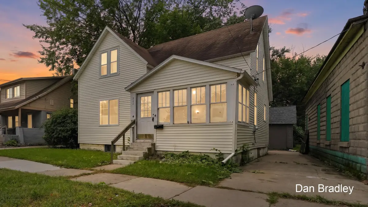 742 Myrtle Street Nw, Grand Rapids, MI 49504 - #1