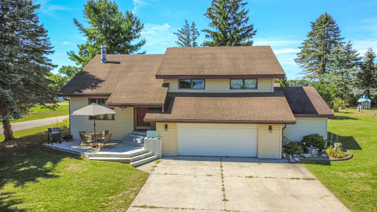 1030 N Par Drive, Weidman, MI 48893 - #1