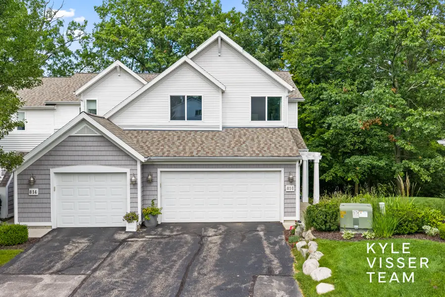 816 Pinnacle Run Drive Se #21, Grand Rapids, MI 49546 - #3