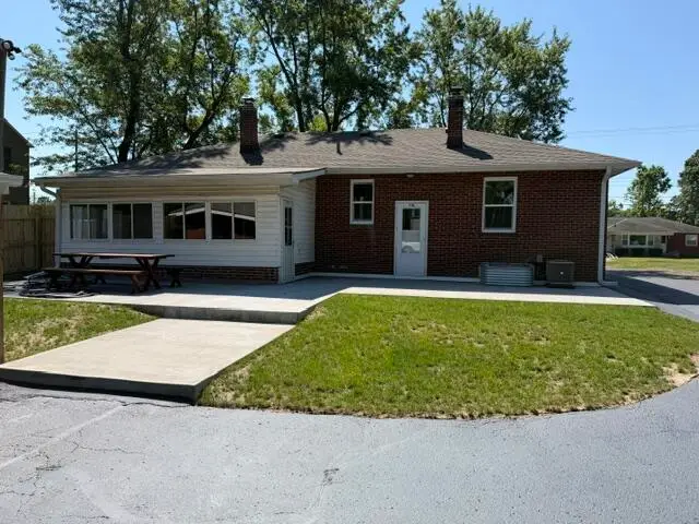 708 Upton Avenue, Springfield, MI 49037 - #3