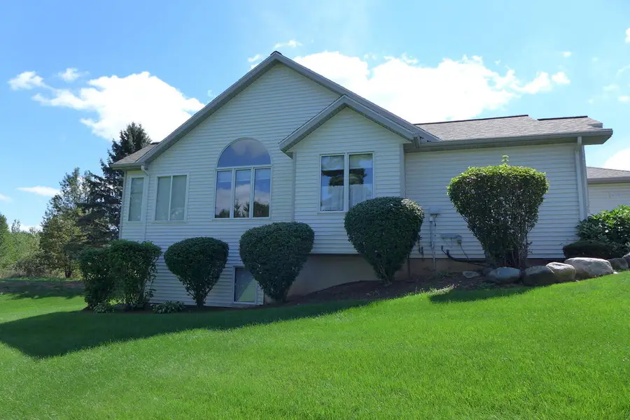 859 Deerview Lane, Holland, MI 49423 - #2
