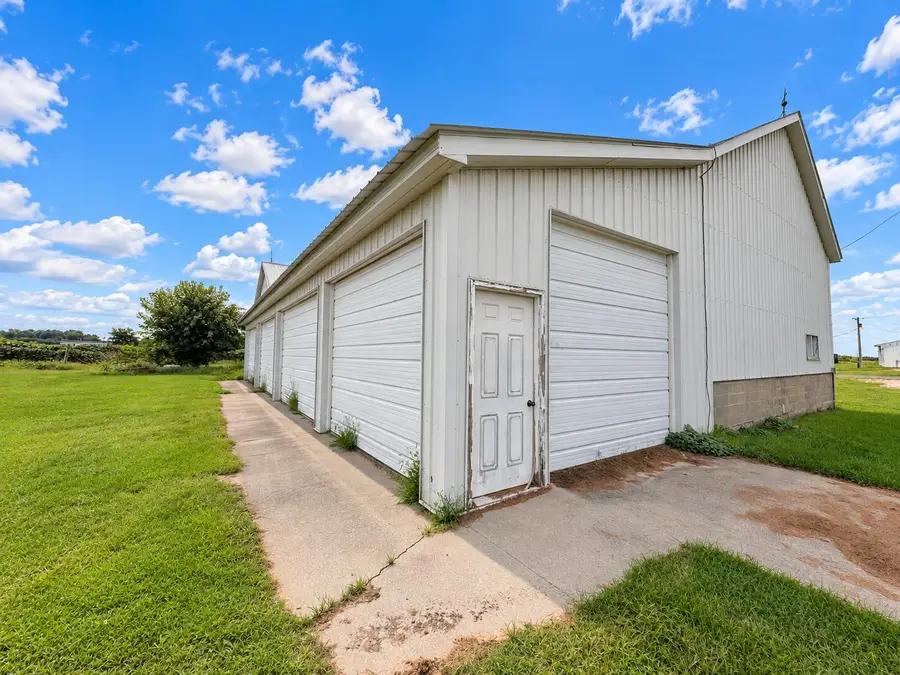 Co Rd 374 And Co Rd 671, Paw Paw, MI 49079 - #2