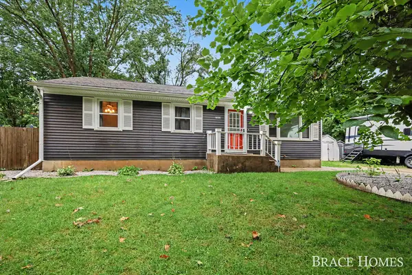 7575 Regal Avenue Se, Grand Rapids, MI 49548