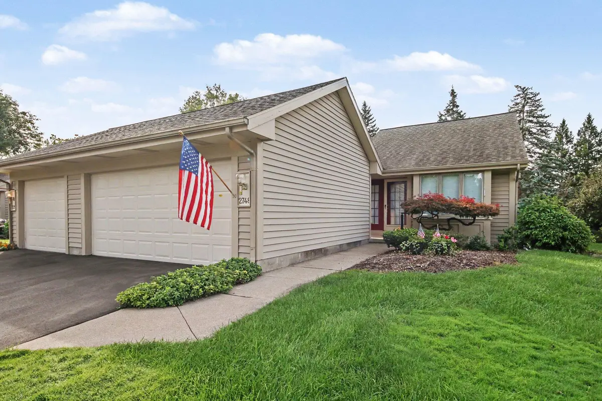 2748 Mulford Drive Se, Grand Rapids, MI 49546 - #1