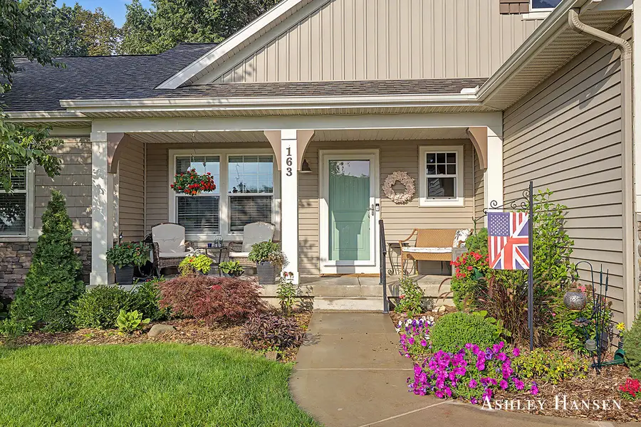 163 Dogwood Drive Ne, Rockford, MI 49341 - #3