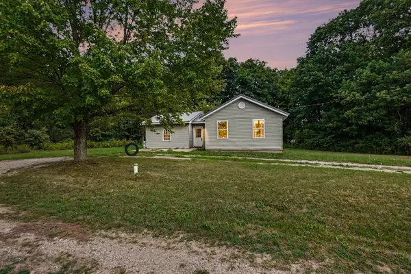 2225 S Wisner Avenue, Fremont, MI 49412