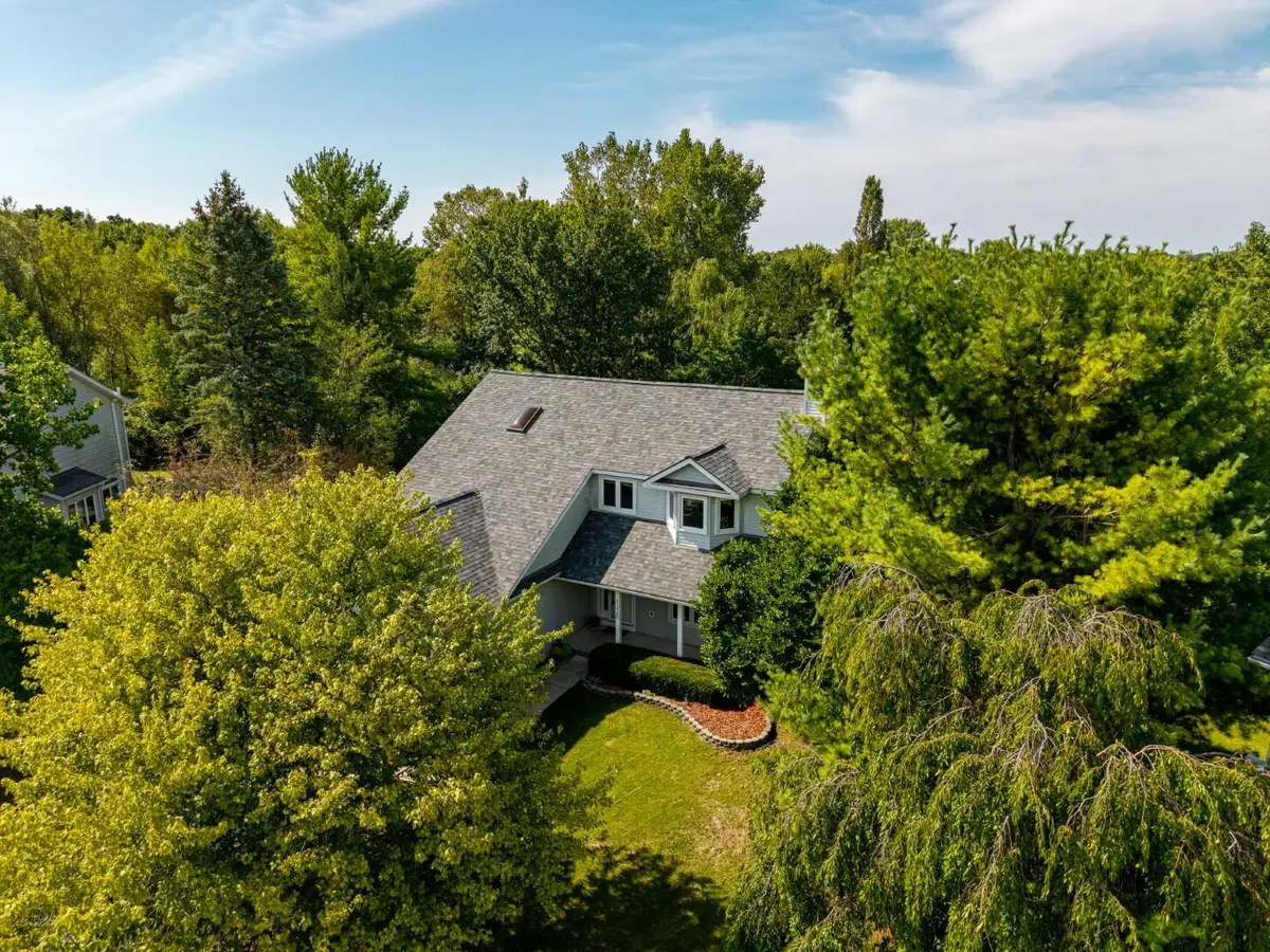 1220 Cody Circle, Saline, MI 48176 - #1
