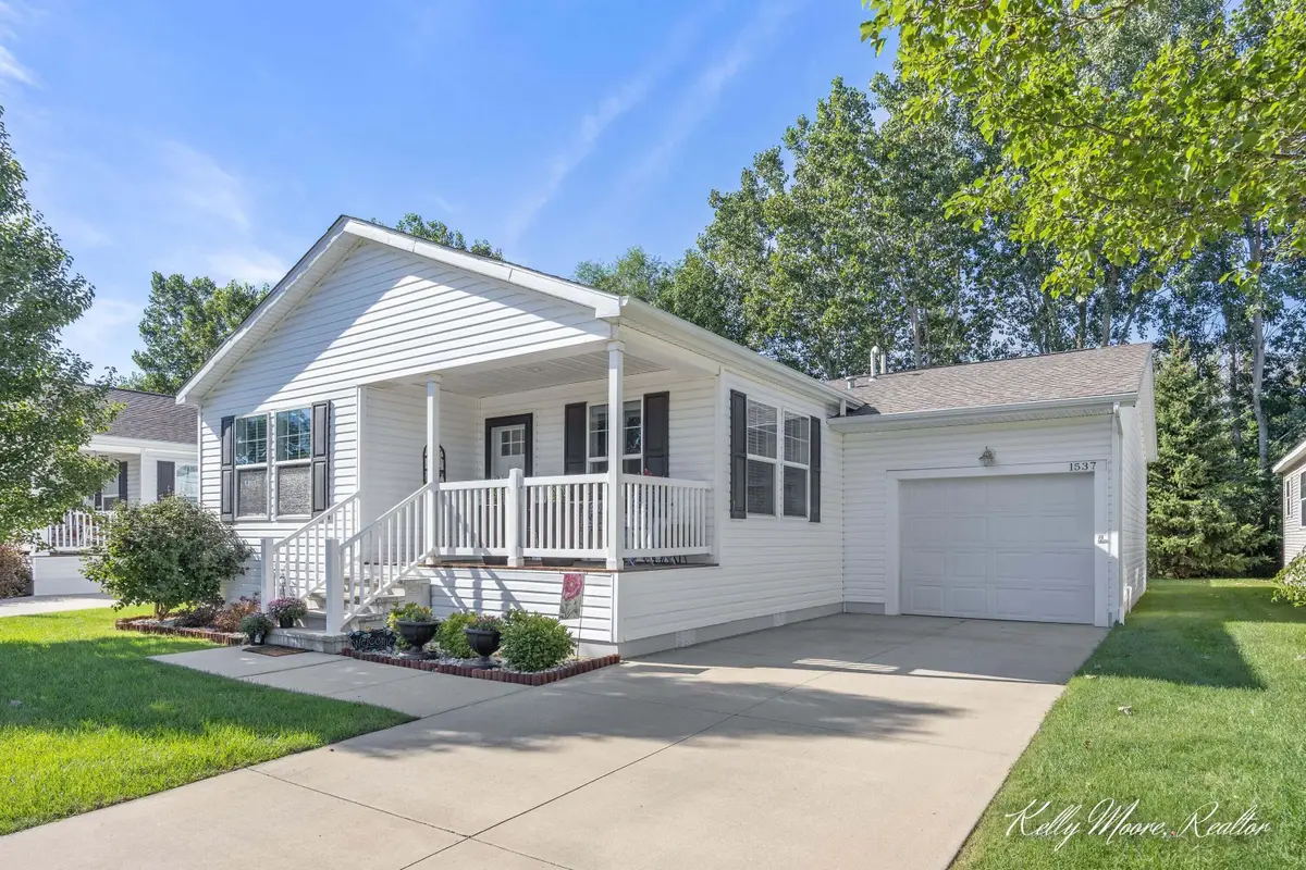 1537 N Teal Waters Drive, Jenison, MI 49428 - #1
