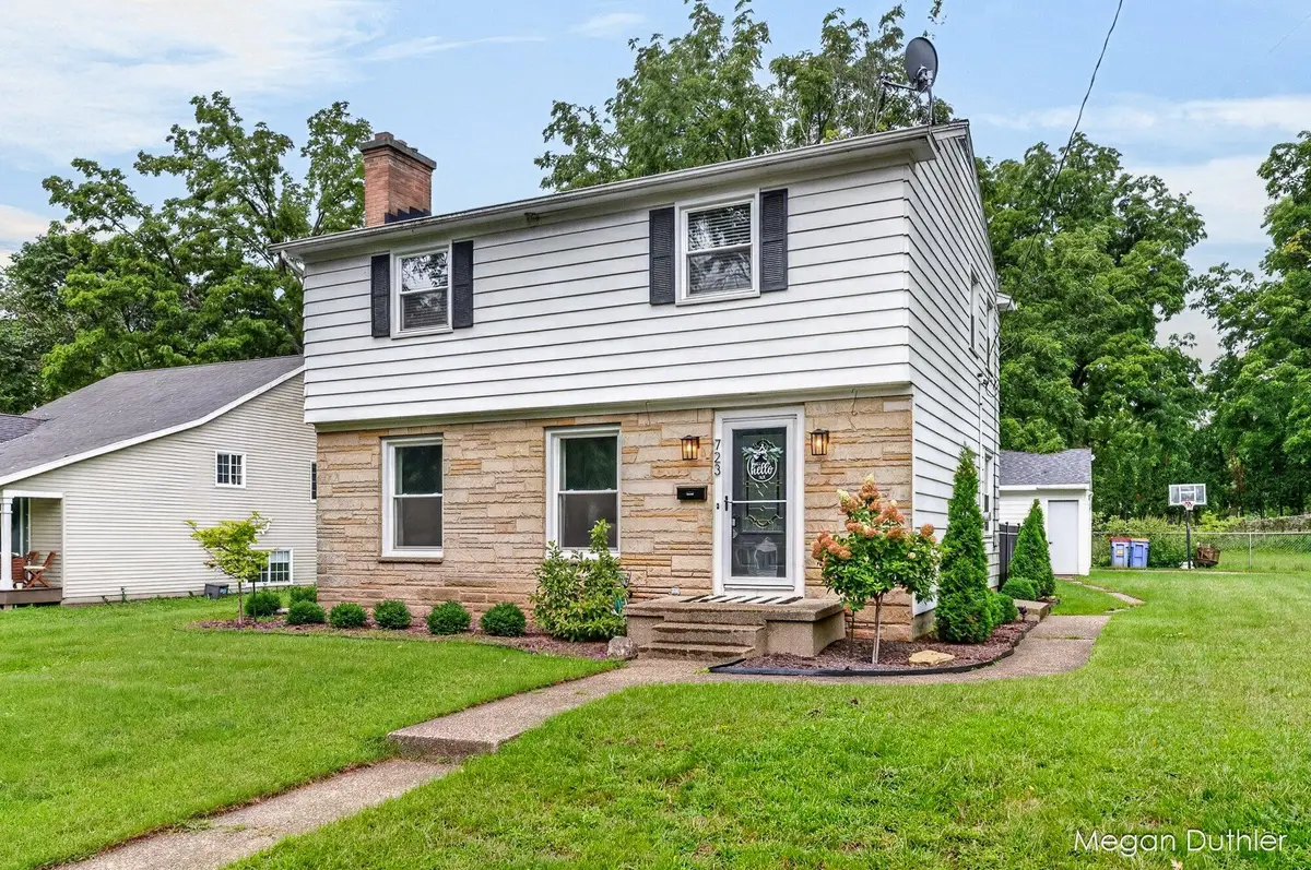 723 Maridell Avenue Nw, Grand Rapids, MI 49504 - #1
