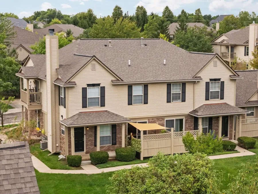 174 Commons Circle, Saline, MI 48176 - #2