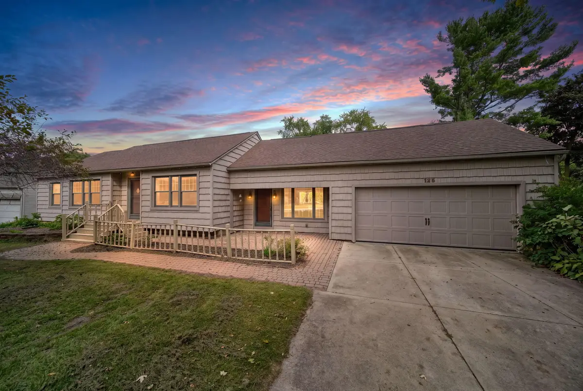 125 Sagamore Street, Jackson, MI 49203 - #1