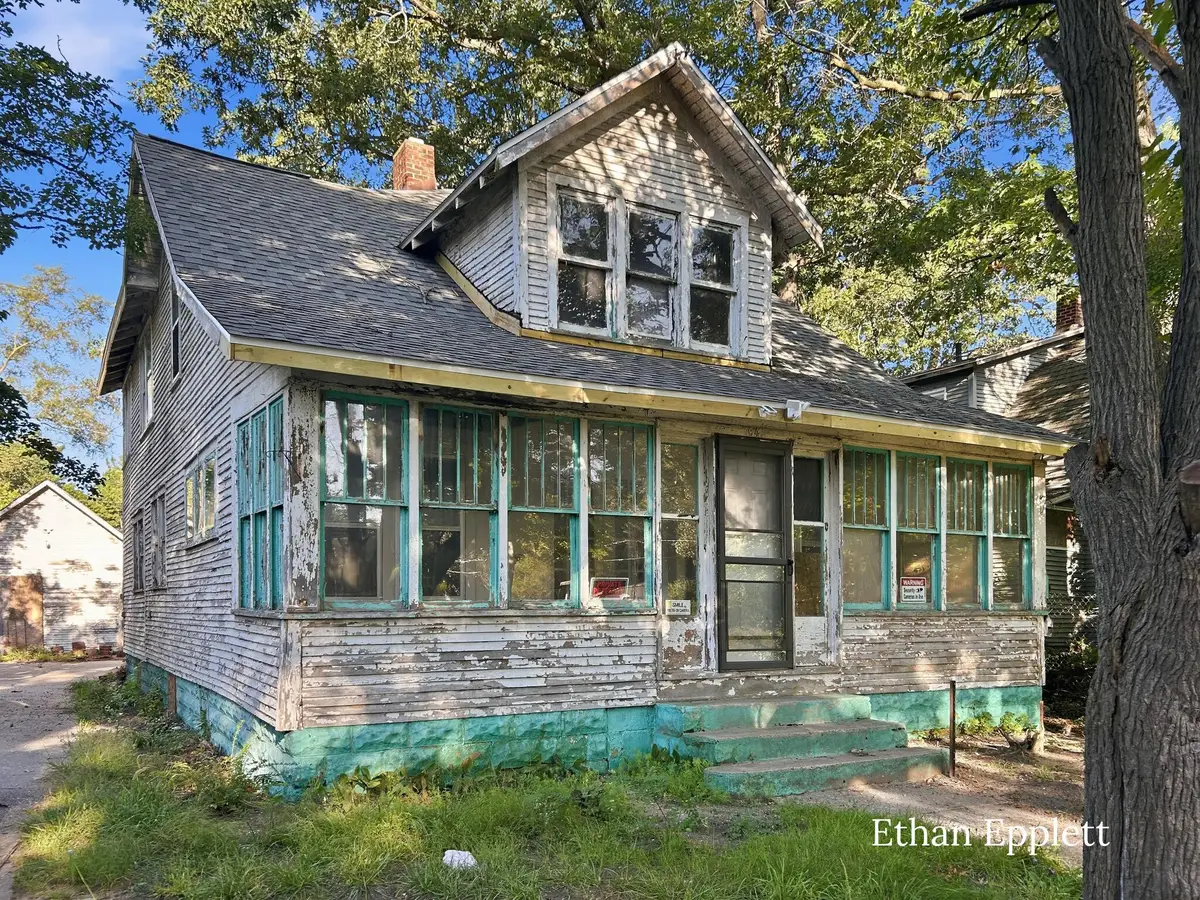 2405 Howden Street, Muskegon Heights, MI 49444 - #1