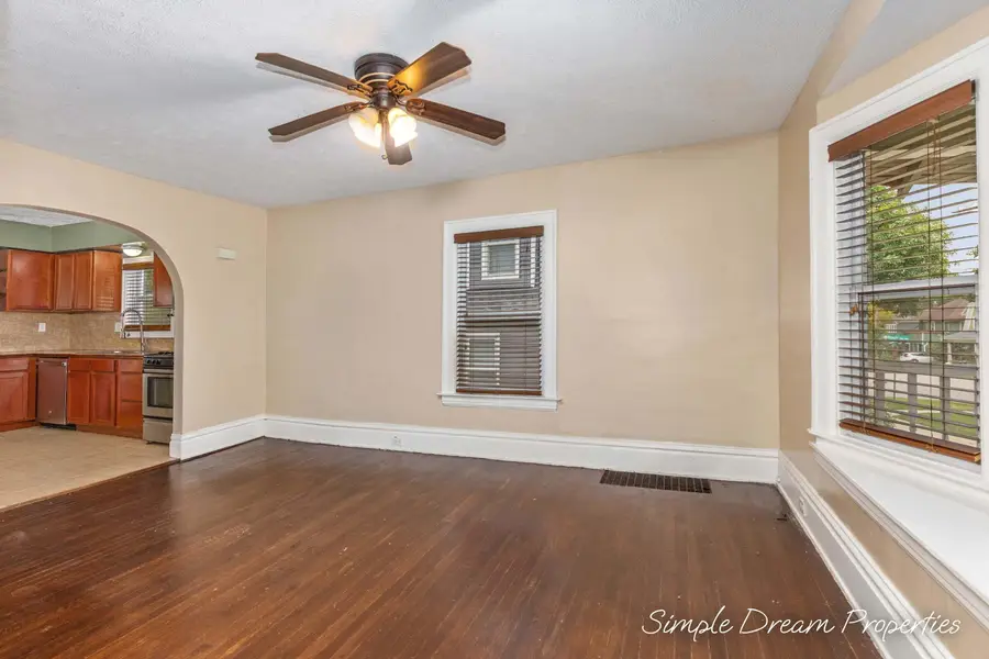 1103 Fountain Street Ne, Grand Rapids, MI 49503 - #2