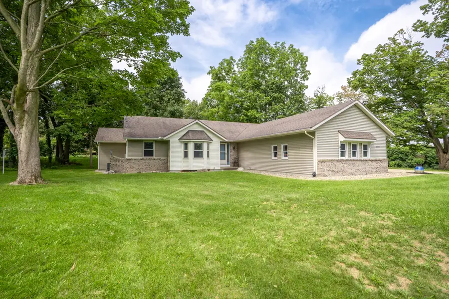 8421 Trail Blazer Drive Se, Byron Center, MI 49315 - #2