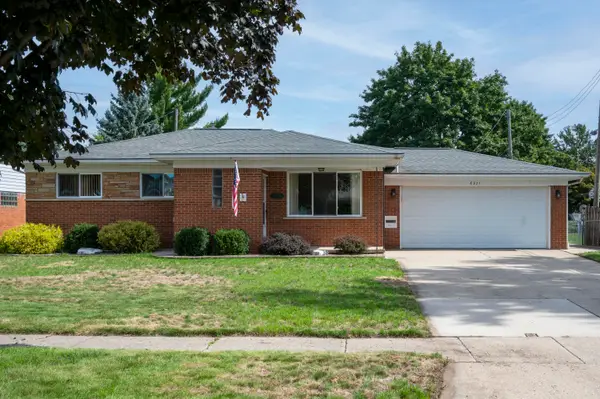 8921 Ardel Drive, Sterling Heights, MI 48314