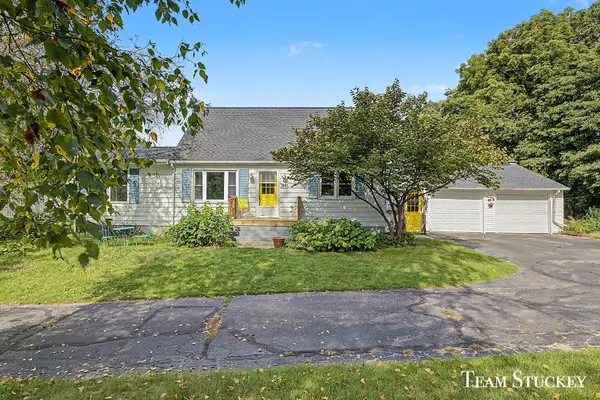 7861 Cannonsburg Road Ne, Rockford, MI 49341