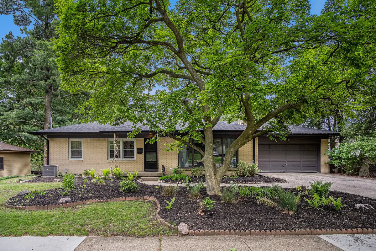 1546 7th Street Nw, Grand Rapids, MI 49504 - #1