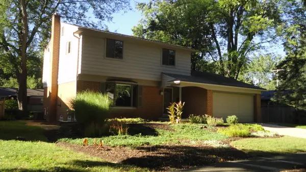 674 Canterbury Drive, Saline, MI 48176