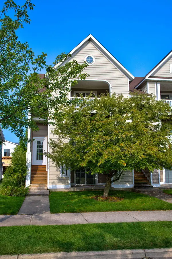2128 Sherwood Avenue, Holland, MI 49423