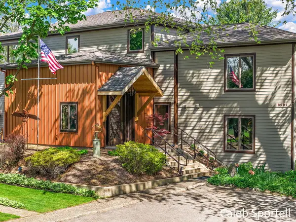 8201 Cherry Valley Avenue Se, Caledonia, MI 49316