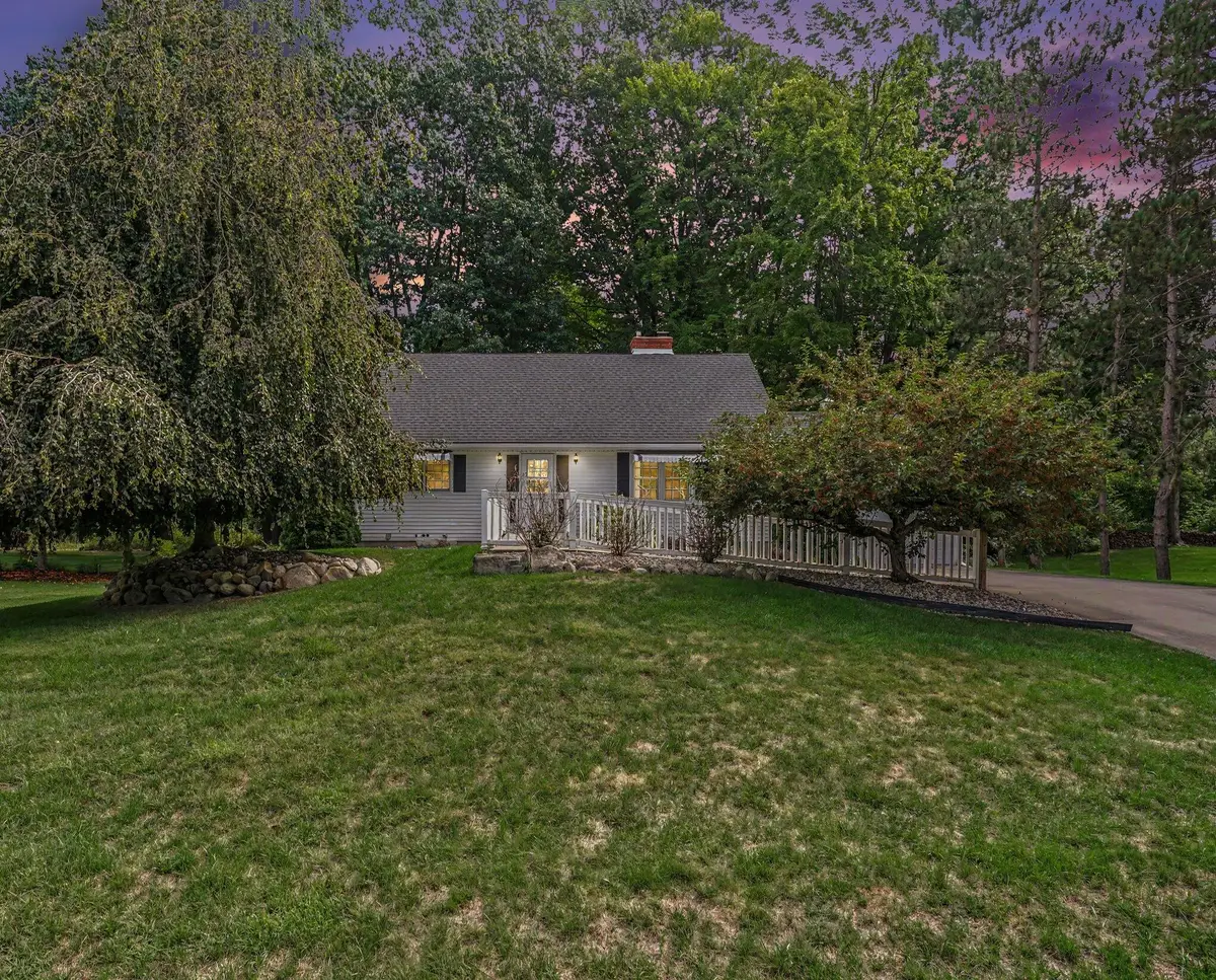 926 Clubview Drive, Fremont, MI 49412 - #1