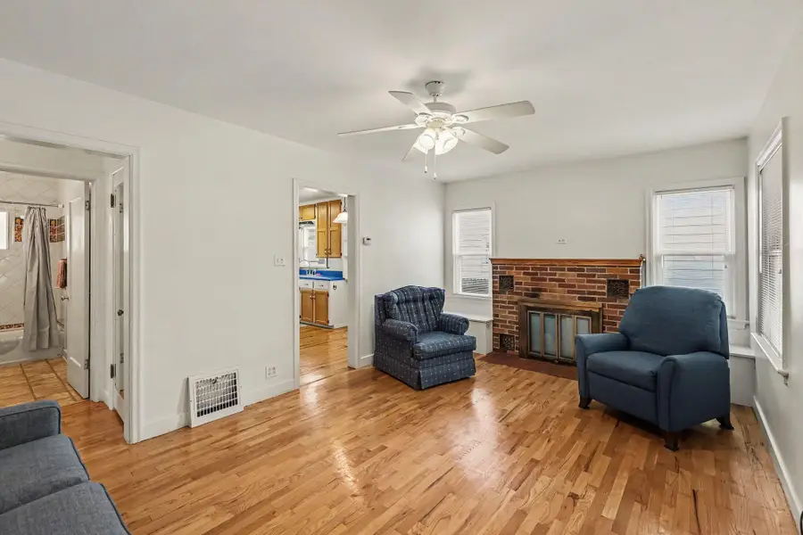113 N Higby Street, Jackson, MI 49202 - #3
