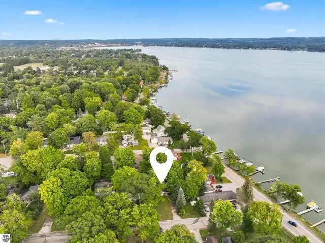 116 Huron Place, Cadillac, MI 49601 - #2