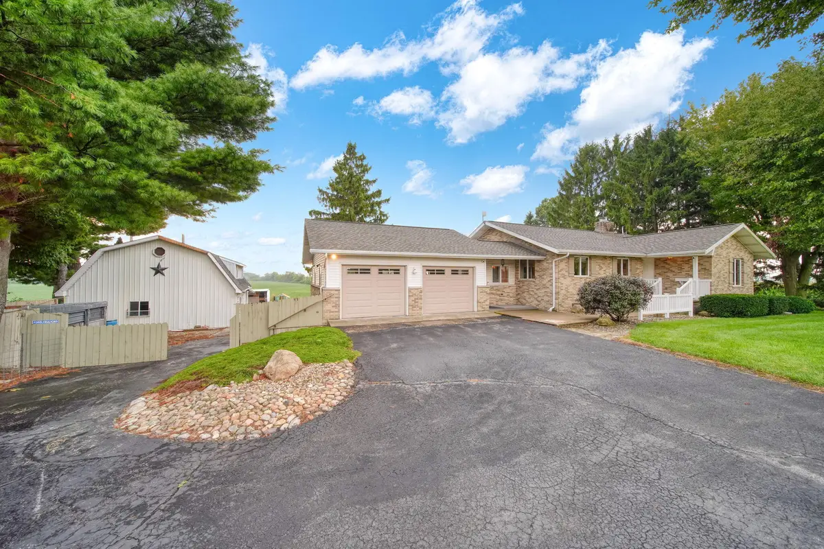 11625 Ridge Highway, Tecumseh, MI 49286 - #1