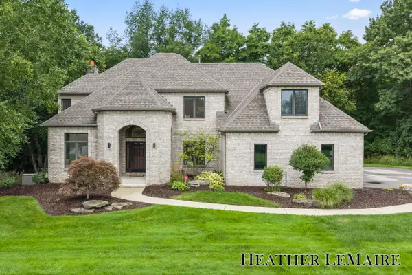 1695 Flowers Mill Drive Ne, Grand Rapids, MI 49525