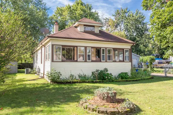 938 Parkwood Avenue, Ypsilanti, MI 48198