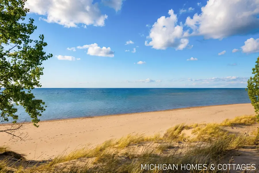 690 Dune Grass Circle Drive, Saugatuck, MI 49453 - #3