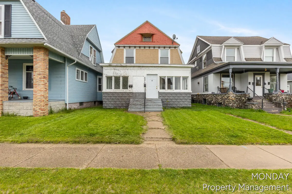 531 W Webster Avenue, Muskegon, MI 49440 - #1