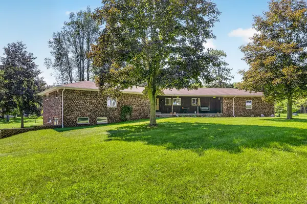 50295 St Joseph Street, Paw Paw, MI 49079