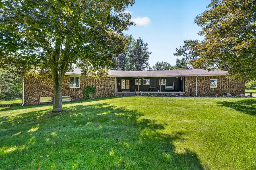 50295 St Joseph Street, Paw Paw, MI 49079 - #2