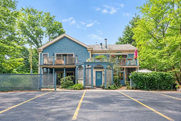 800 North Shore Drive #2, South Haven, MI 49090