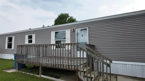 69205 Garver Lake Road #30, Edwardsburg, MI 49112