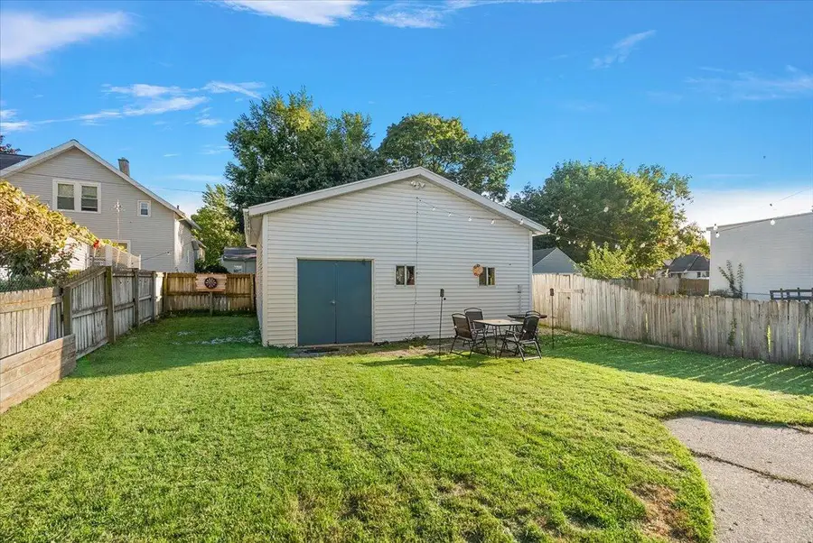 1006 Hovey Street Sw, Grand Rapids, MI 49504 - #3