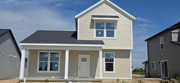 6647 Bellflower Drive Sw #4, Zeeland, MI 49464