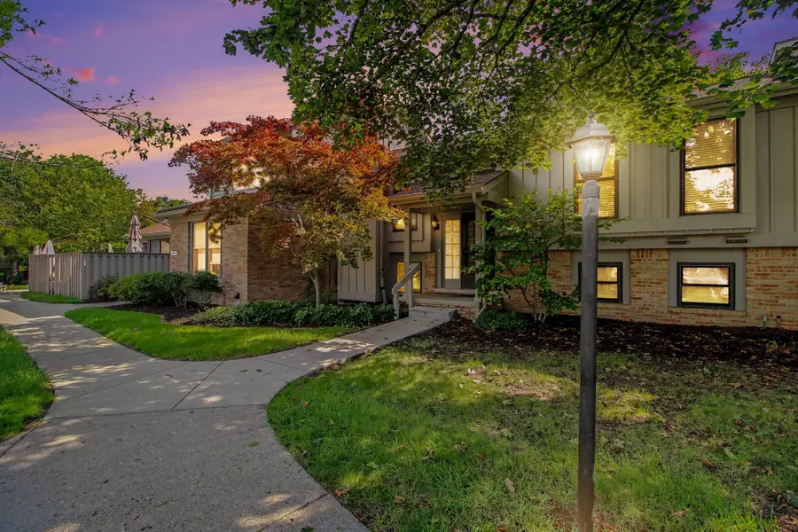 2206 Rivenoak Court, Ann Arbor, MI 48103 - #2