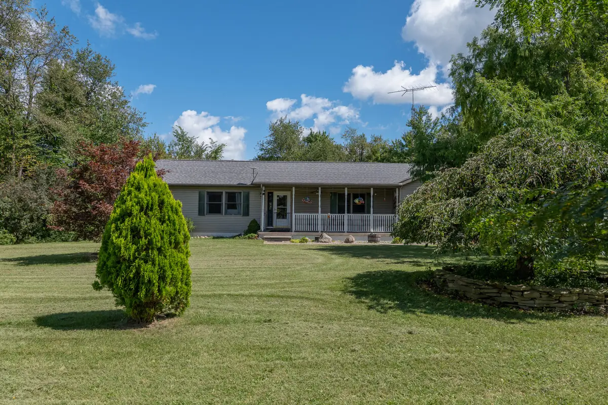 5749 Pioneer Road, Osseo, MI 49266 - #1