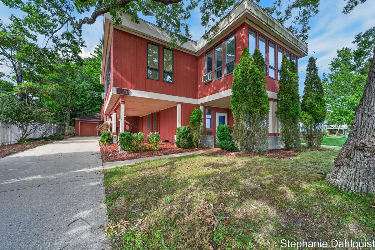3135 Lakeshore Drive, Muskegon, MI 49441 - #1