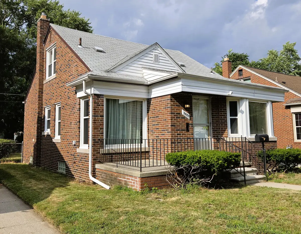 26722 W Chicago, Redford, MI 48239 - #1